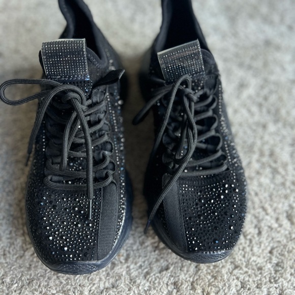 Steve Madden Black Glitter Sneakers - Picture 3 of 7